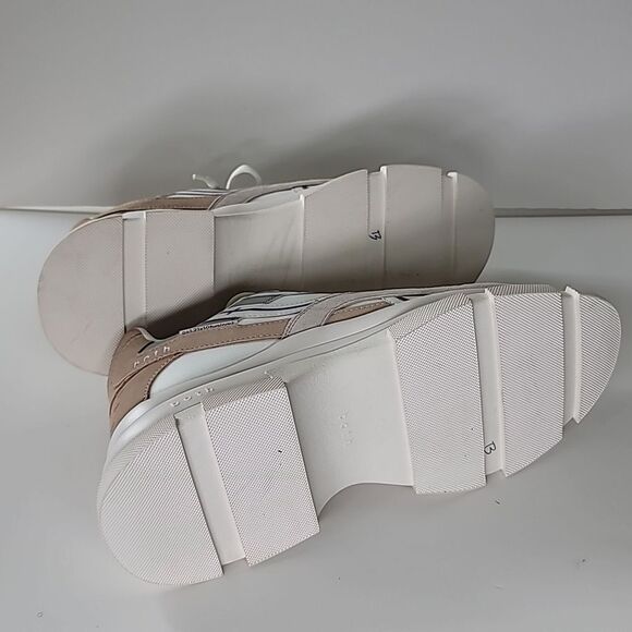 both - GAO EVA RUNNER-WHITE/BEGIE Size 10 - Picture 8 of 12